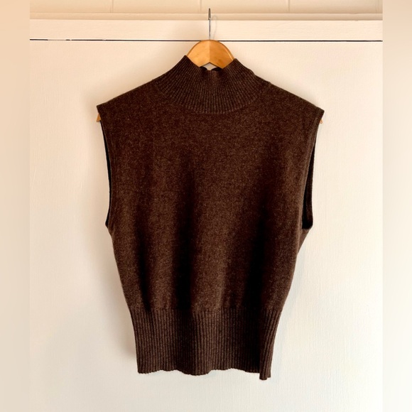 Reformation Cashmere Turtleneck Sweater - Picture 2 of 5